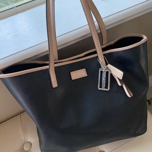 Authentic Coach Metro Park Saffiano Leather Tote